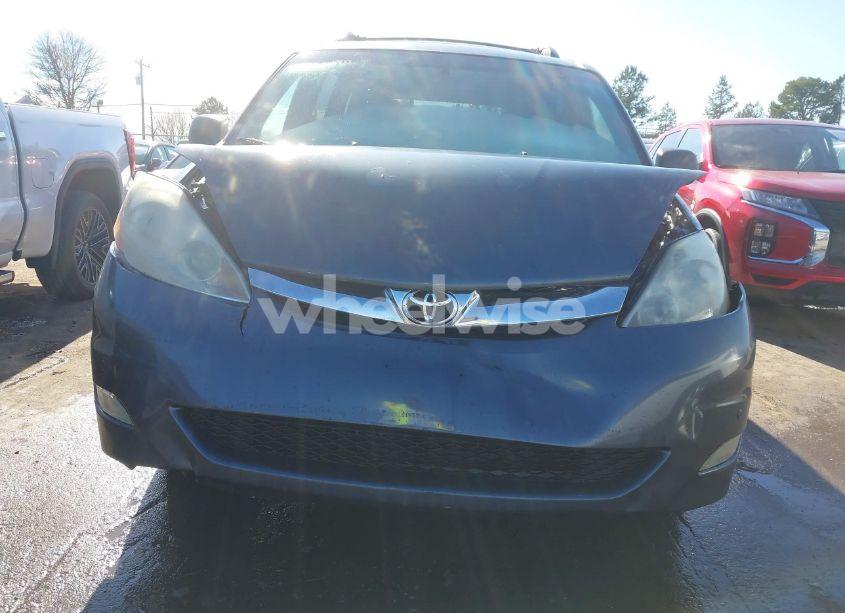 Photo 12 of 2007 Toyota Sienna XLE LIMITED (VIN 5TDBK22C57S003991)