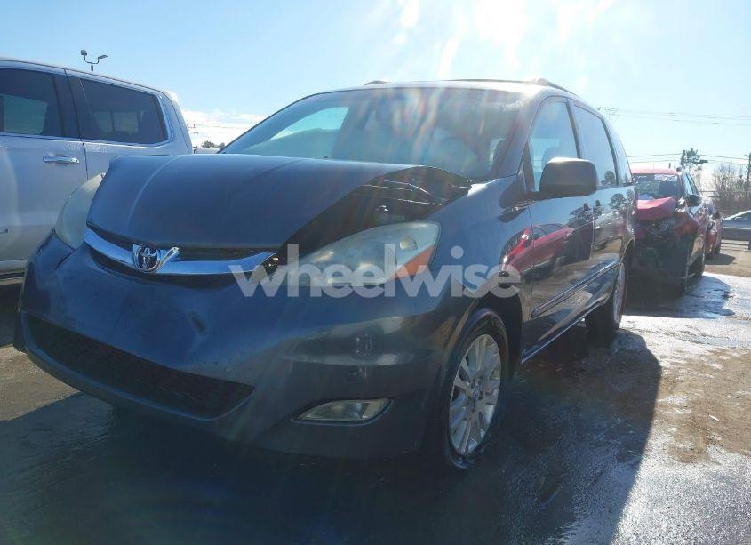 Photo 2 of 2007 Toyota Sienna XLE LIMITED (VIN 5TDBK22C57S003991)