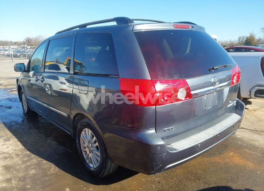 Photo 3 of 2007 Toyota Sienna XLE LIMITED (VIN 5TDBK22C57S003991)