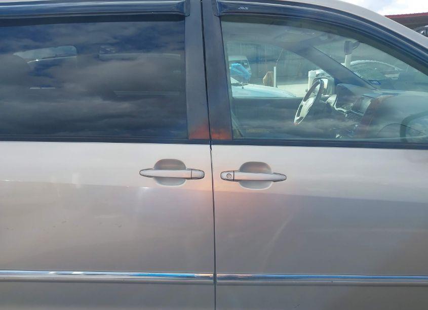 Photo 13 of 2008 Toyota Sienna LIMITED (VIN 5TDBK22C58S015155)