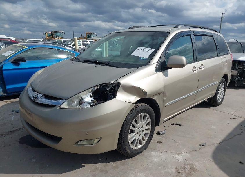 Photo 2 of 2008 Toyota Sienna LIMITED (VIN 5TDBK22C58S015155)