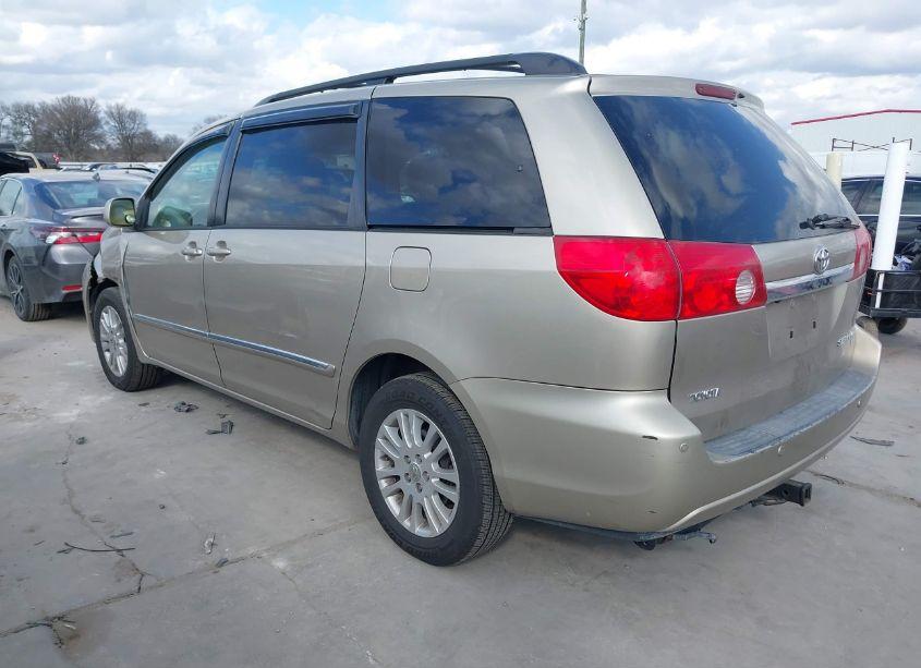 Photo 3 of 2008 Toyota Sienna LIMITED (VIN 5TDBK22C58S015155)