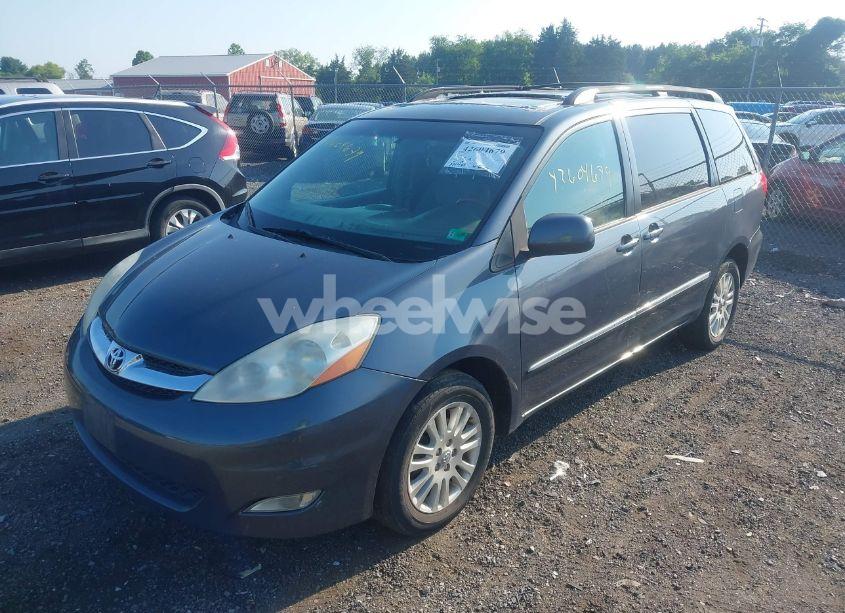Photo 2 of 2008 Toyota Sienna LIMITED (VIN 5TDBK22C58S017861)