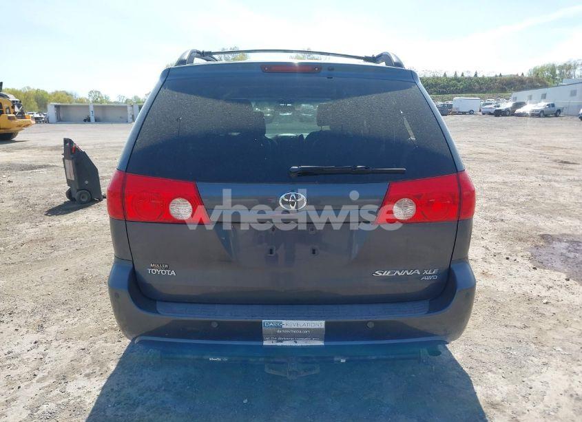 Photo 16 of 2009 Toyota Sienna XLE (VIN 5TDBK22C59S023466)