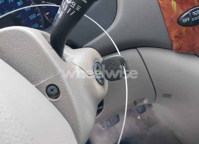 Photo 11 of 2008 Toyota Sienna LIMITED (VIN 5TDBK22C98S016969)