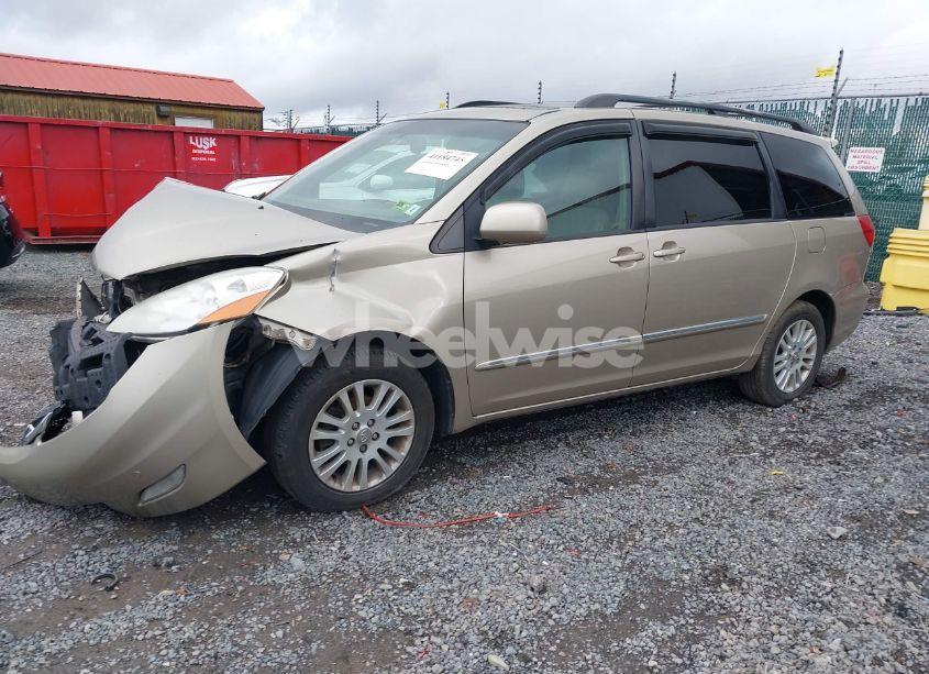 Photo 4 of 2008 Toyota Sienna LIMITED (VIN 5TDBK22C98S016969)