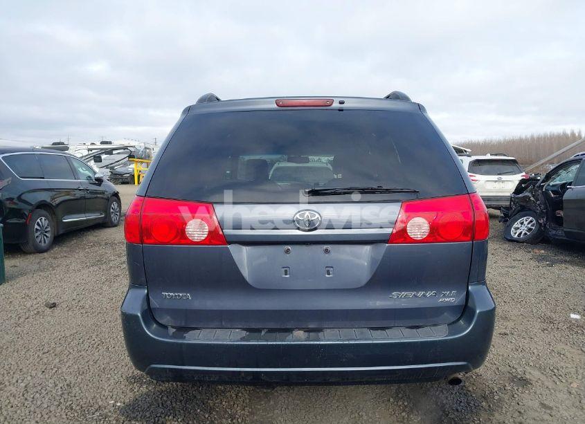 Photo 16 of 2008 Toyota Sienna XLE (VIN 5TDBK22C98S017300)