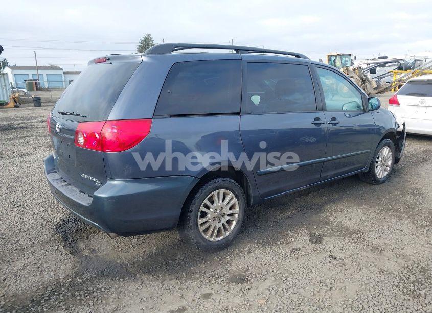 Photo 4 of 2008 Toyota Sienna XLE (VIN 5TDBK22C98S017300)