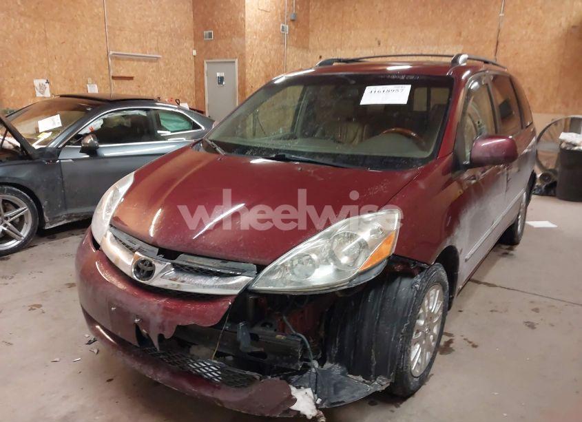 Photo 2 of 2007 Toyota Sienna XLE/XLE LIMITED (VIN 5TDBK22CX7S003372)