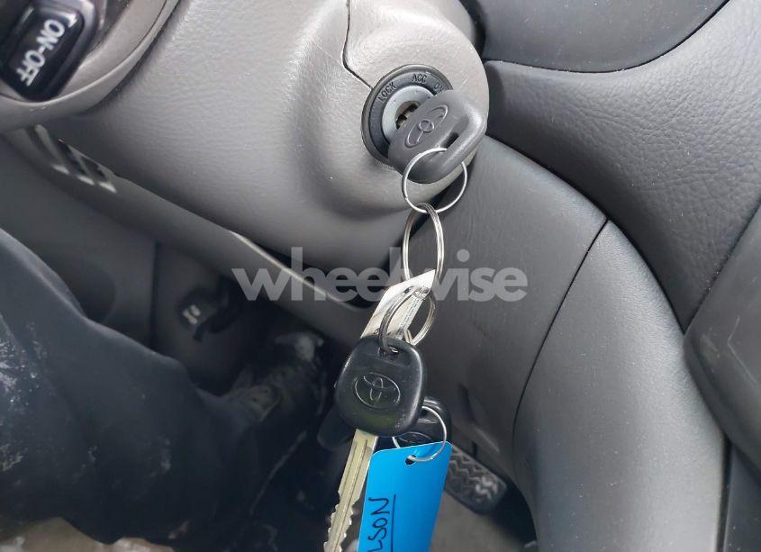 Photo 11 of 2009 Toyota Sienna LE (VIN 5TDBK23C09S025284)