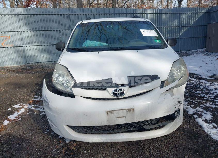 Photo 12 of 2008 Toyota Sienna LE (VIN 5TDBK23C28S012485)