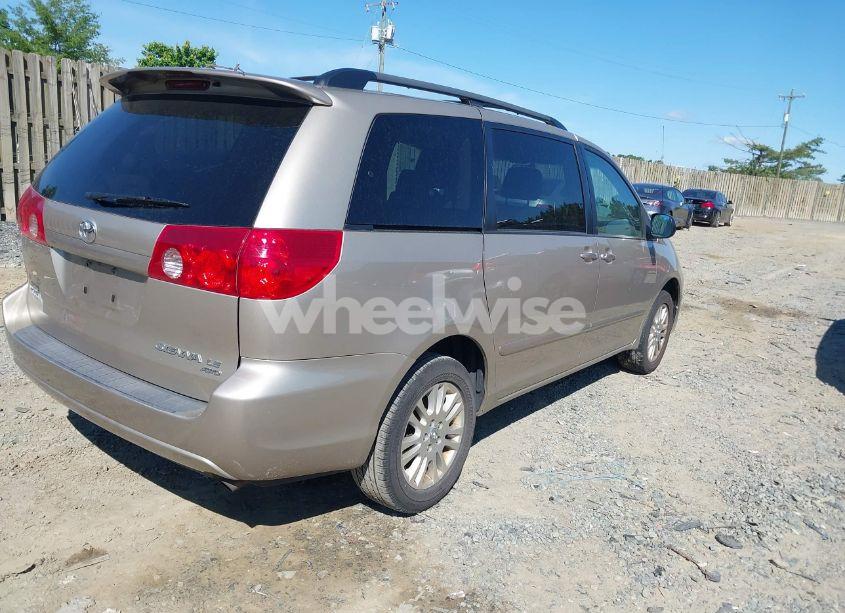 Photo 4 of 2008 Toyota Sienna LE (VIN 5TDBK23C58S014618)