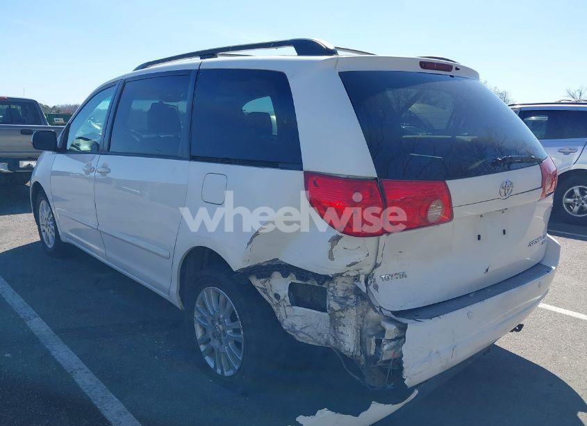 Photo 6 of 2007 Toyota Sienna LE (VIN 5TDBK23C67S006588)