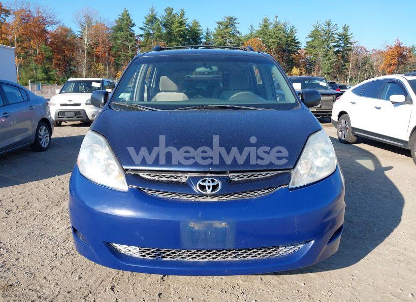 Photo 12 of 2007 Toyota Sienna LE (VIN 5TDBK23C77S007314)
