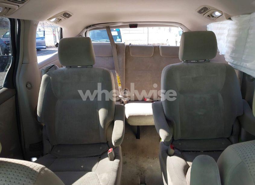 Photo 8 of 2007 Toyota Sienna LE (VIN 5TDBK23CX7S002687)