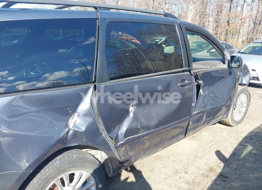 Photo 12 of 2008 Toyota Sienna LE (VIN 5TDBK23CX8S015134)