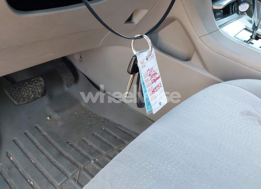 Photo 11 of 2011 Toyota Highlander BASE V6 (VIN 5TDBK3EH0BS057382)