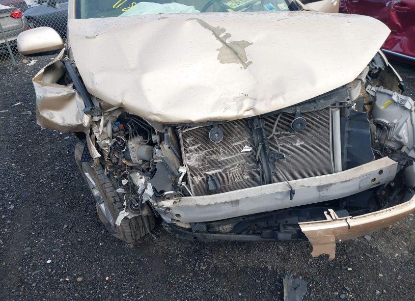 Photo 6 of 2011 Toyota Highlander SE (VIN 5TDBK3EH0BS057950)