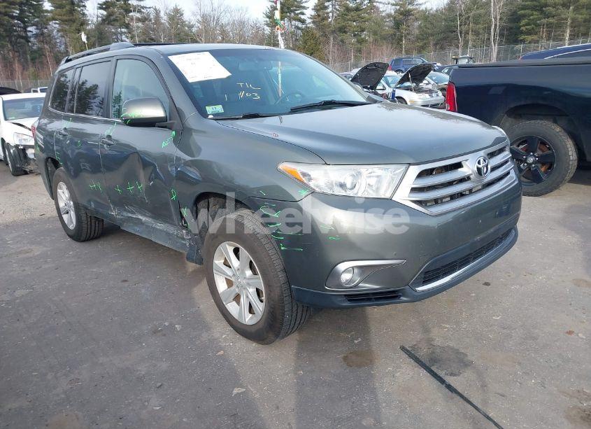 2011 Toyota Highlander SE V6 (VIN 5TDBK3EH0BS065899) main photo