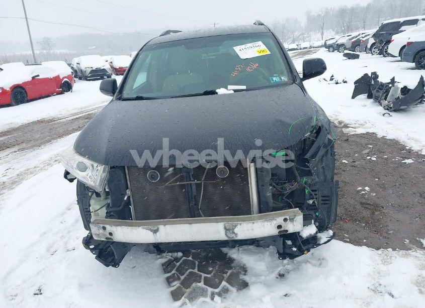 Photo 6 of 2013 Toyota Highlander BASE PLUS V6 (VIN 5TDBK3EH0DS227422)