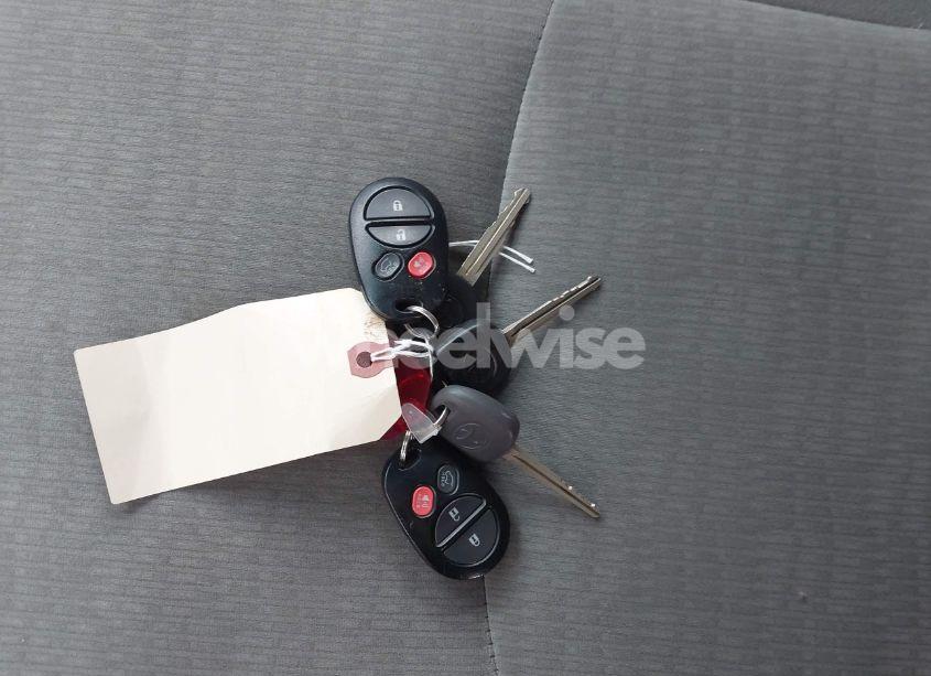 Photo 11 of 2013 Toyota Highlander BASE PLUS V6 (VIN 5TDBK3EH0DS255530)