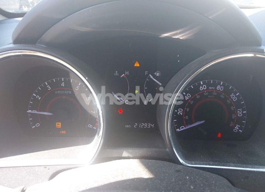 Photo 7 of 2013 Toyota Highlander SE V6 (VIN 5TDBK3EH0DS263384)