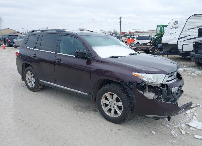 2013 Toyota Highlander SE V6 (VIN 5TDBK3EH0DS272912) main photo