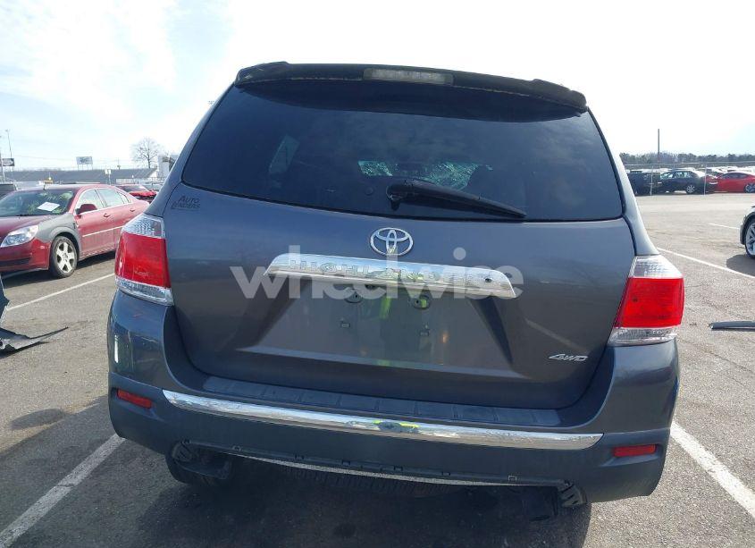 Photo 16 of 2012 Toyota Highlander SE V6 (VIN 5TDBK3EH1CS133354)