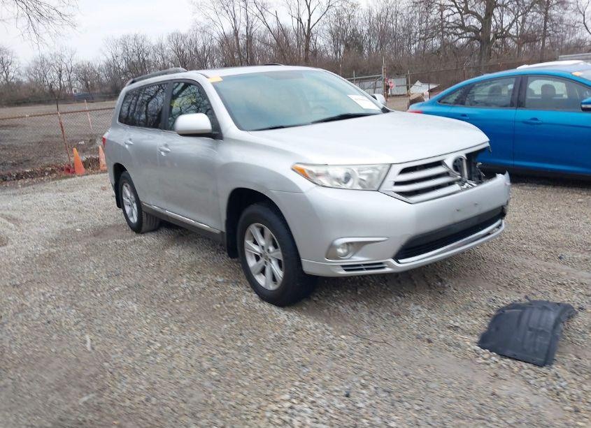 2012 Toyota Highlander SE V6 (VIN 5TDBK3EH1CS150123) main photo
