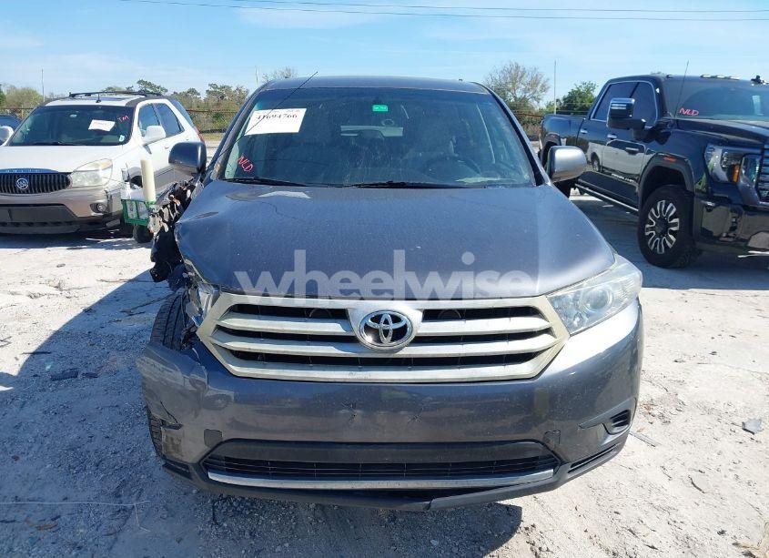 Photo 12 of 2012 Toyota Highlander BASE V6 (VIN 5TDBK3EH1CS160960)