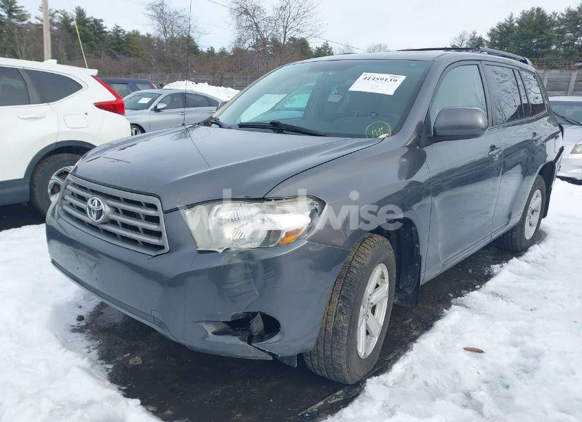 Photo 2 of 2010 Toyota Highlander BASE V6 (VIN 5TDBK3EH2AS032742)
