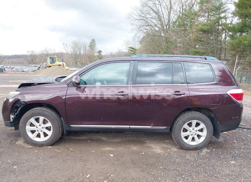 Photo 15 of 2011 Toyota Highlander BASE V6 (VIN 5TDBK3EH2BS054838)