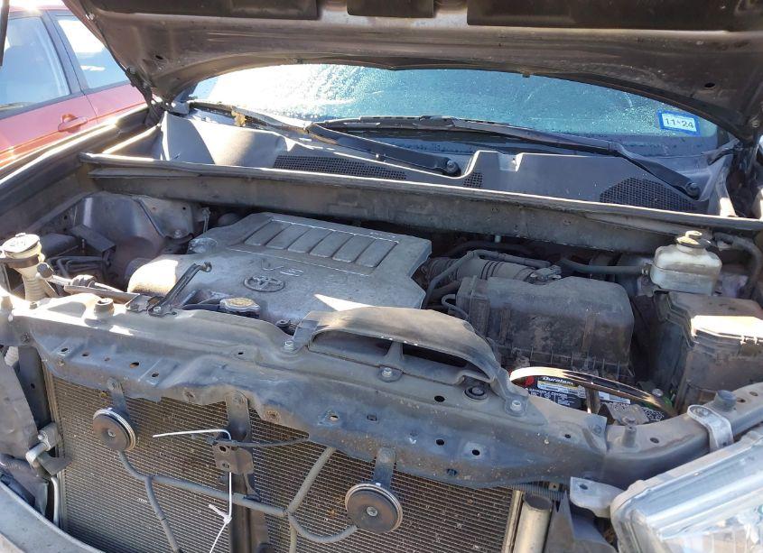 Photo 10 of 2012 Toyota Highlander SE V6 (VIN 5TDBK3EH2CS109001)