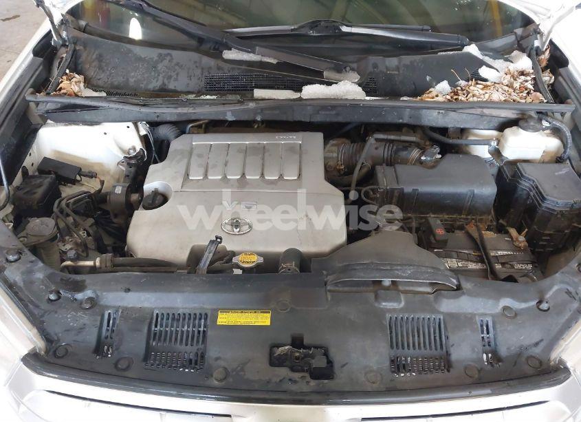 Photo 10 of 2012 Toyota Highlander SE V6 (VIN 5TDBK3EH2CS162474)