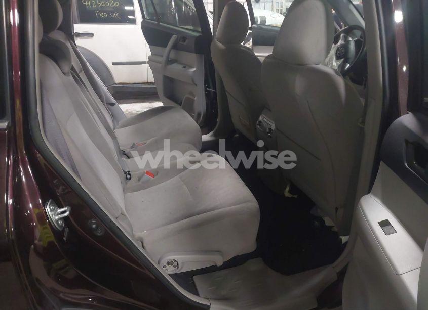 Photo 8 of 2013 Toyota Highlander BASE V6 (VIN 5TDBK3EH2DS265394)