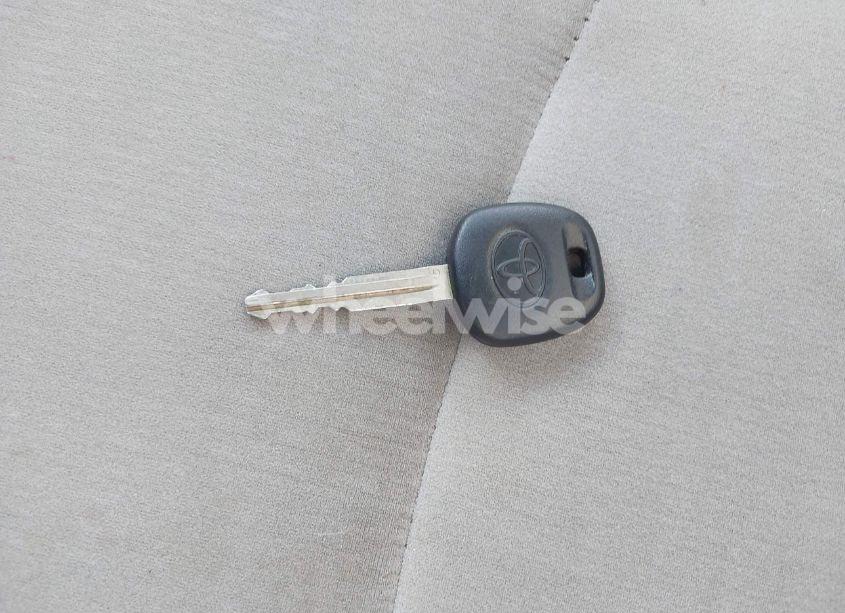 Photo 11 of 2011 Toyota Highlander SE (VIN 5TDBK3EH3BS092630)