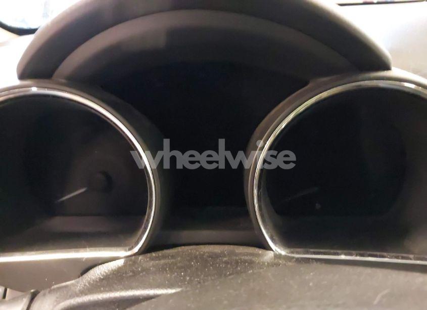 Photo 16 of 2012 Toyota Highlander SE V6 (VIN 5TDBK3EH3CS107015)