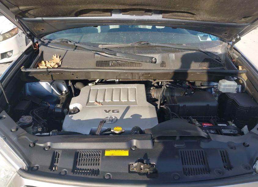 Photo 10 of 2013 Toyota Highlander BASE V6 (VIN 5TDBK3EH3DS264223)