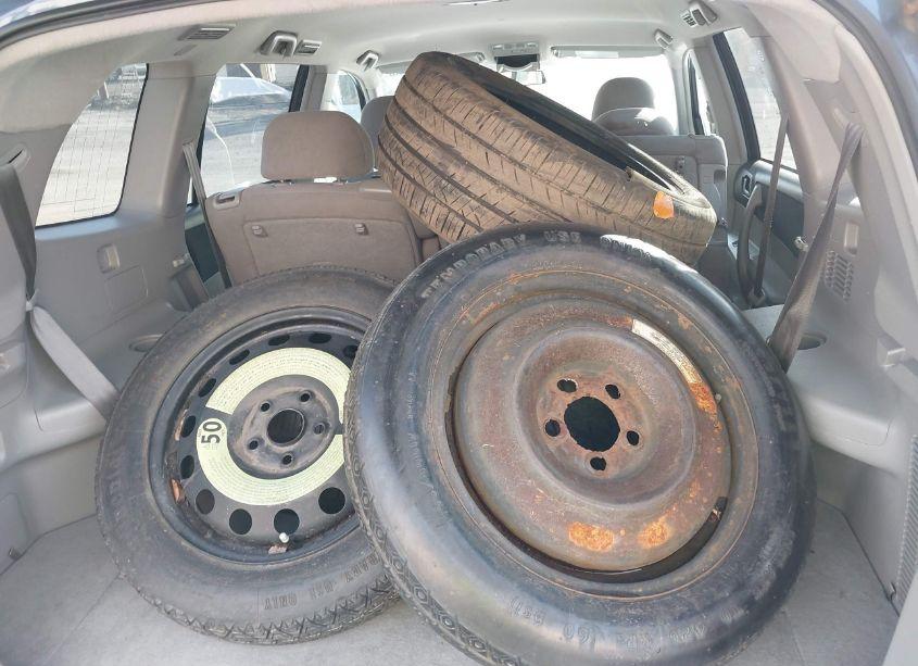 Photo 12 of 2013 Toyota Highlander BASE V6 (VIN 5TDBK3EH3DS264223)