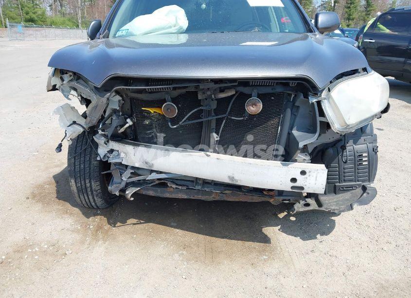 Photo 6 of 2010 Toyota Highlander BASE V6 (VIN 5TDBK3EH4AS023248)