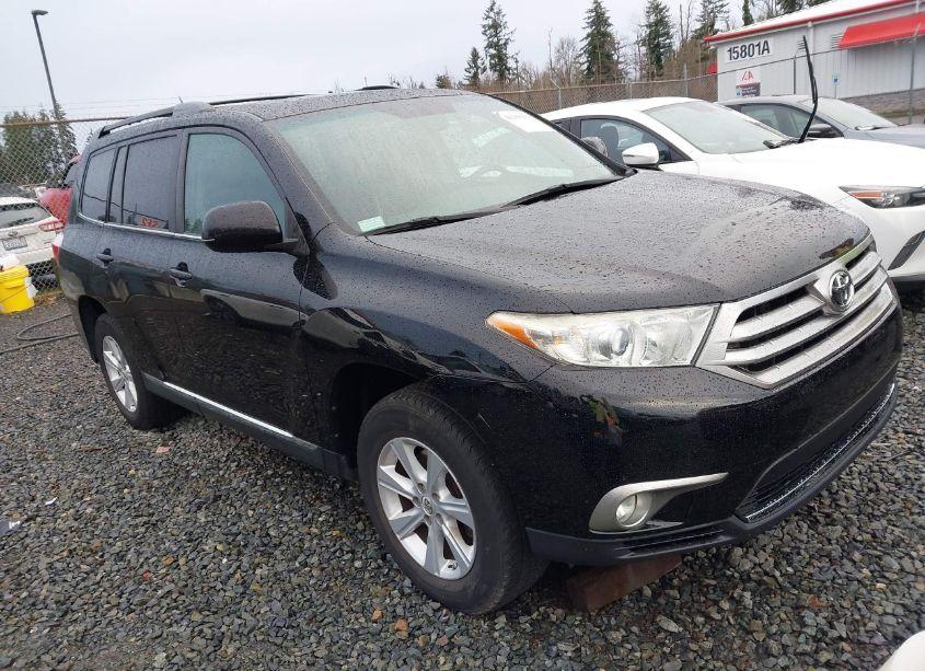 2011 Toyota Highlander SE V6 (VIN 5TDBK3EH4BS083953) main photo