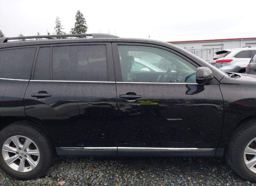 Photo 13 of 2011 Toyota Highlander SE V6 (VIN 5TDBK3EH4BS083953)
