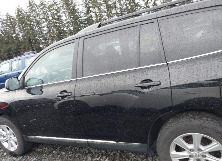 Photo 14 of 2011 Toyota Highlander SE V6 (VIN 5TDBK3EH4BS083953)