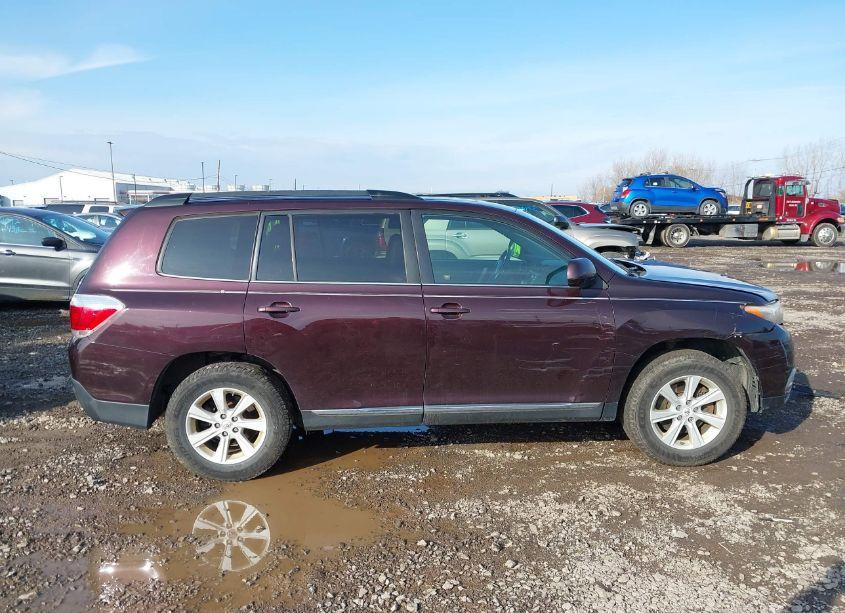 Photo 13 of 2012 Toyota Highlander SE V6 (VIN 5TDBK3EH4CS117181)