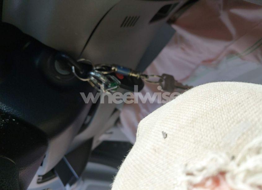 Photo 11 of 2013 Toyota Highlander BASE PLUS V6 (VIN 5TDBK3EH4DS189905)