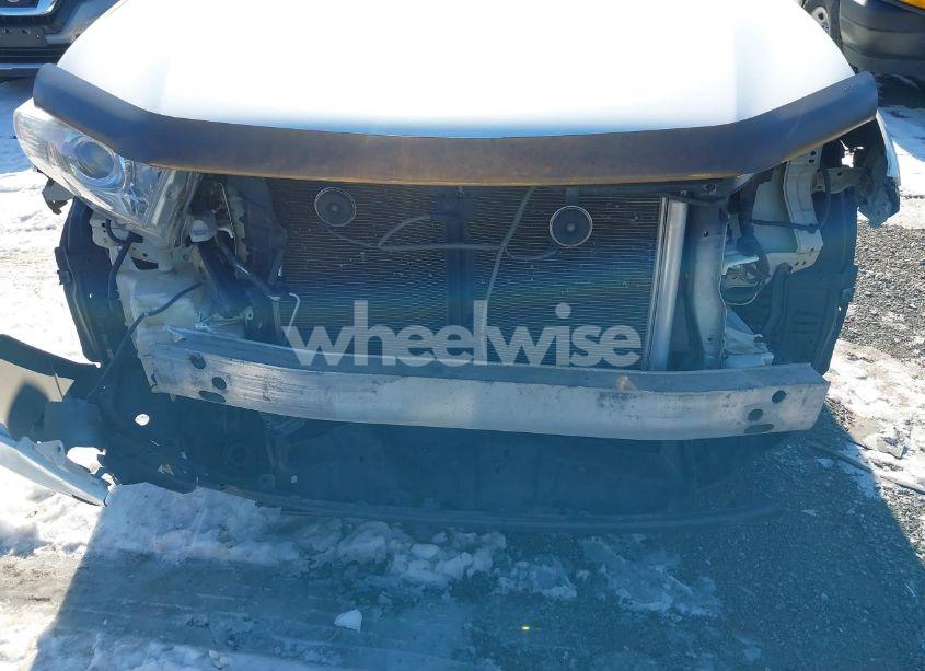 Photo 13 of 2013 Toyota Highlander BASE PLUS V6 (VIN 5TDBK3EH4DS205939)