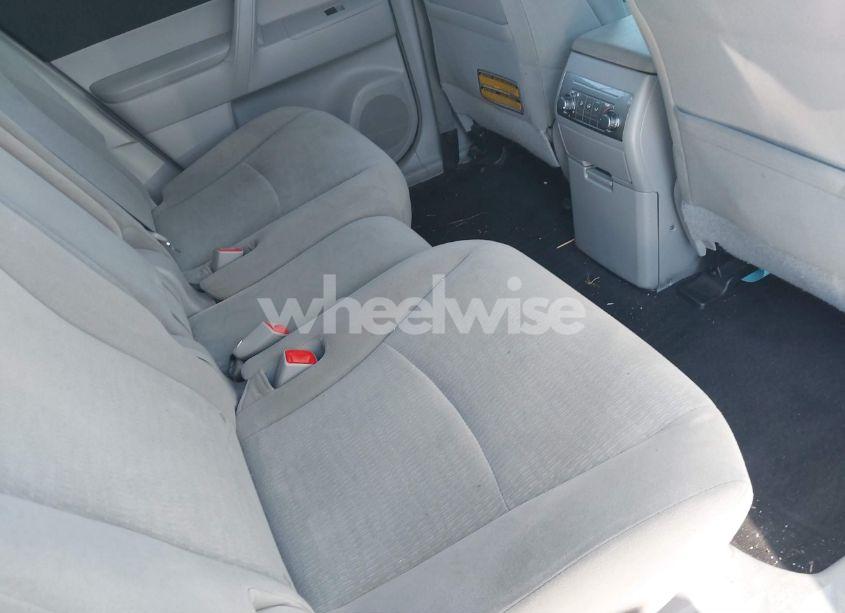 Photo 8 of 2013 Toyota Highlander BASE PLUS V6 (VIN 5TDBK3EH4DS205939)