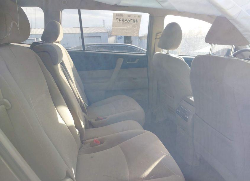 Photo 8 of 2013 Toyota Highlander BASE PLUS V6 (VIN 5TDBK3EH4DS239461)