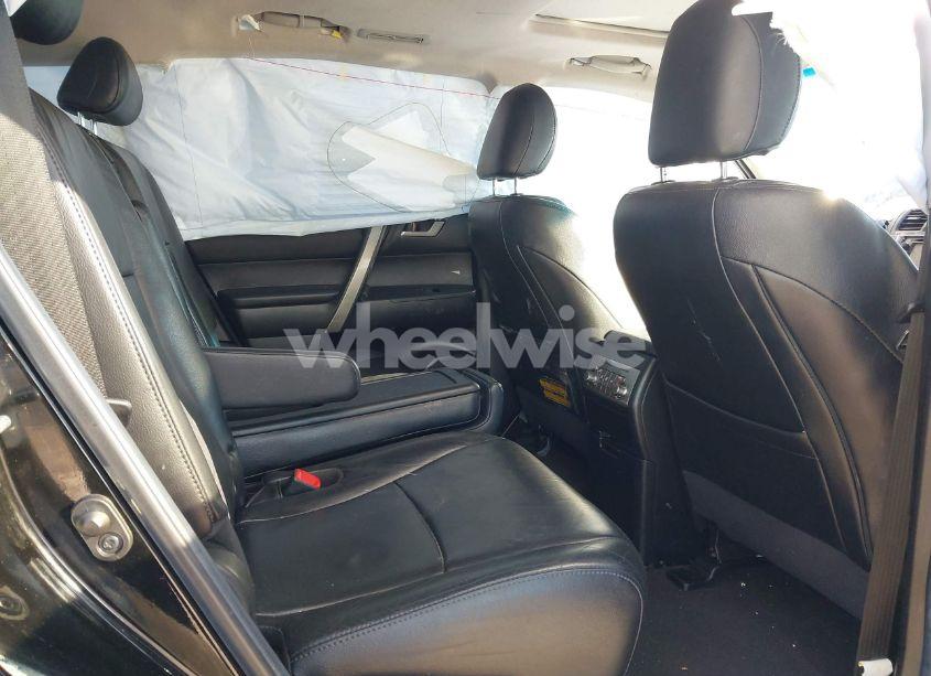 Photo 8 of 2013 Toyota Highlander PLUS/SE (VIN 5TDBK3EH4DS256115)