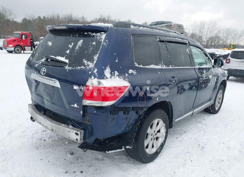 Photo 21 of 2011 Toyota Highlander SE V6 (VIN 5TDBK3EH5BS073612)